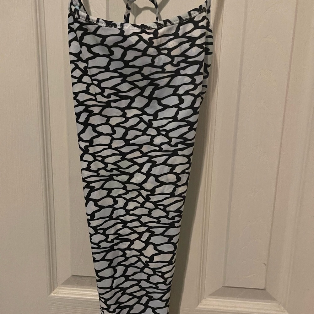 Brand new never been worn. Arena fixed back swimsuit